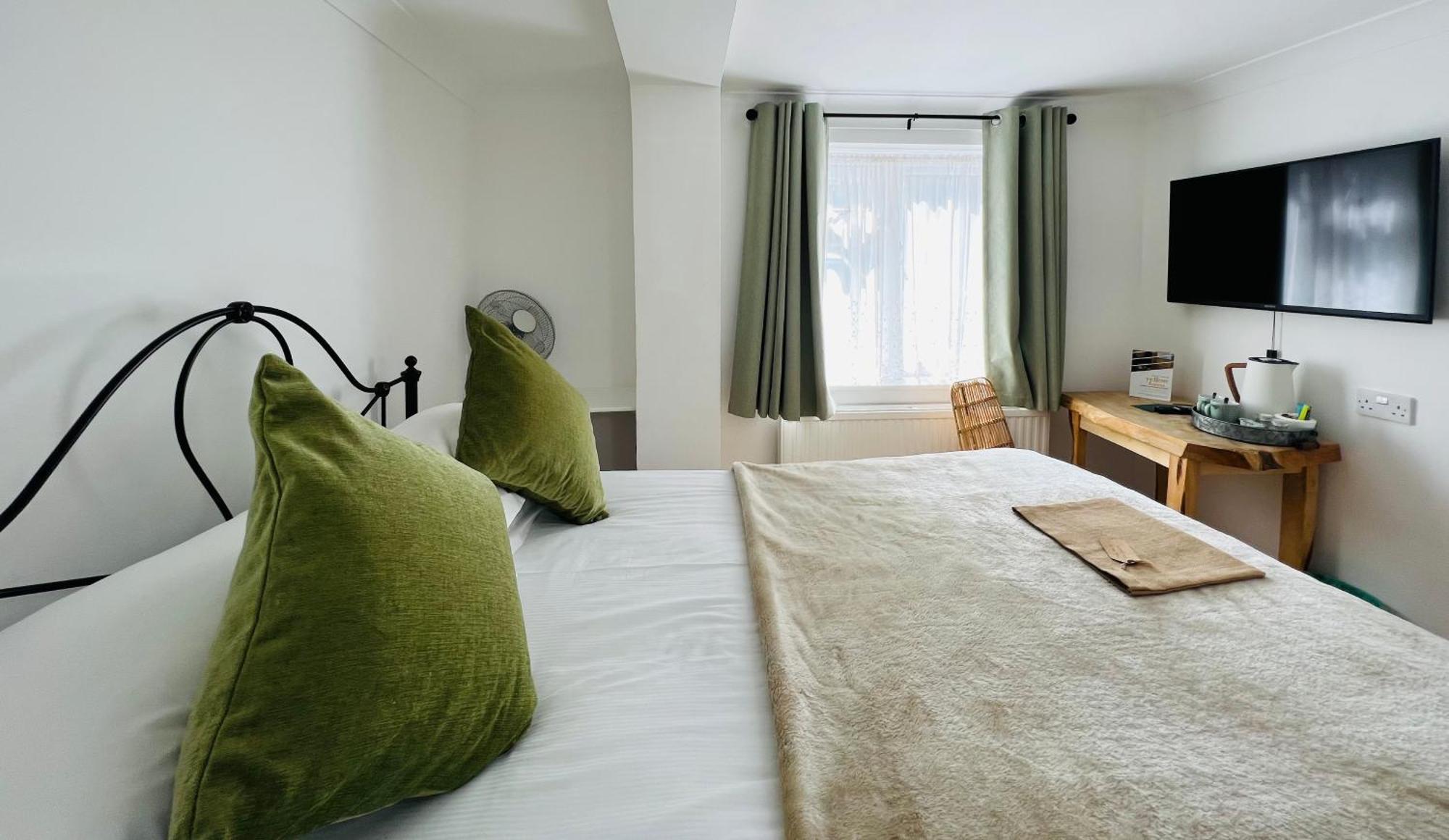 ברוקנהרסט Cottage Lodge Hotel מראה חיצוני תמונה