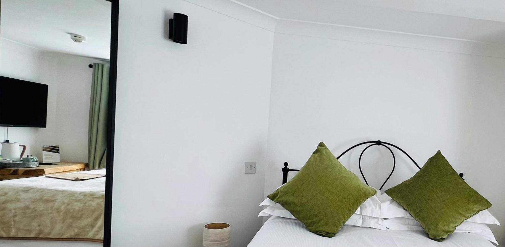 ברוקנהרסט Cottage Lodge Hotel מראה חיצוני תמונה